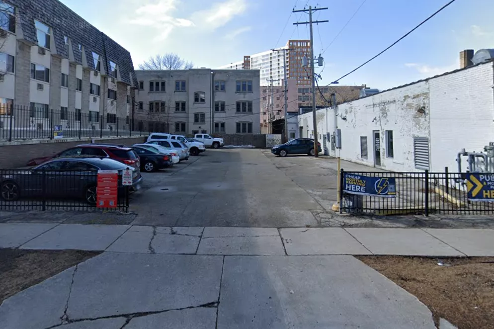 2009 E. Kenilworth Place Lot
