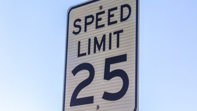 Lower speed limits implemented to help expand outdoor dining on Milwaukee’s east side